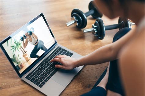 How Much Do Online Fitness Coaches Make? Exploring the Financial Landscape of Virtual Fitness Coaching