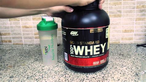 Como se toma el whey protein: A Journey Through the Absurd and the Practical